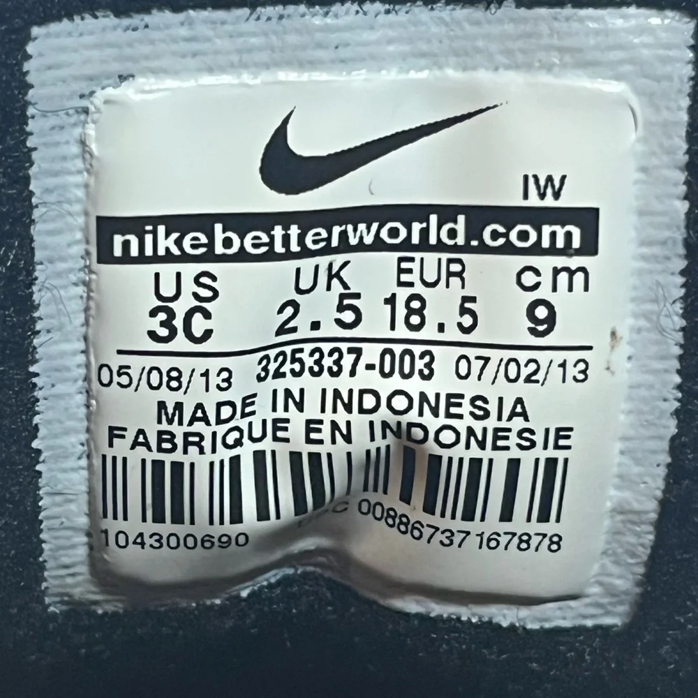 Nike Baby/Walker Black Sneakers with Neon Yellow Swoosh